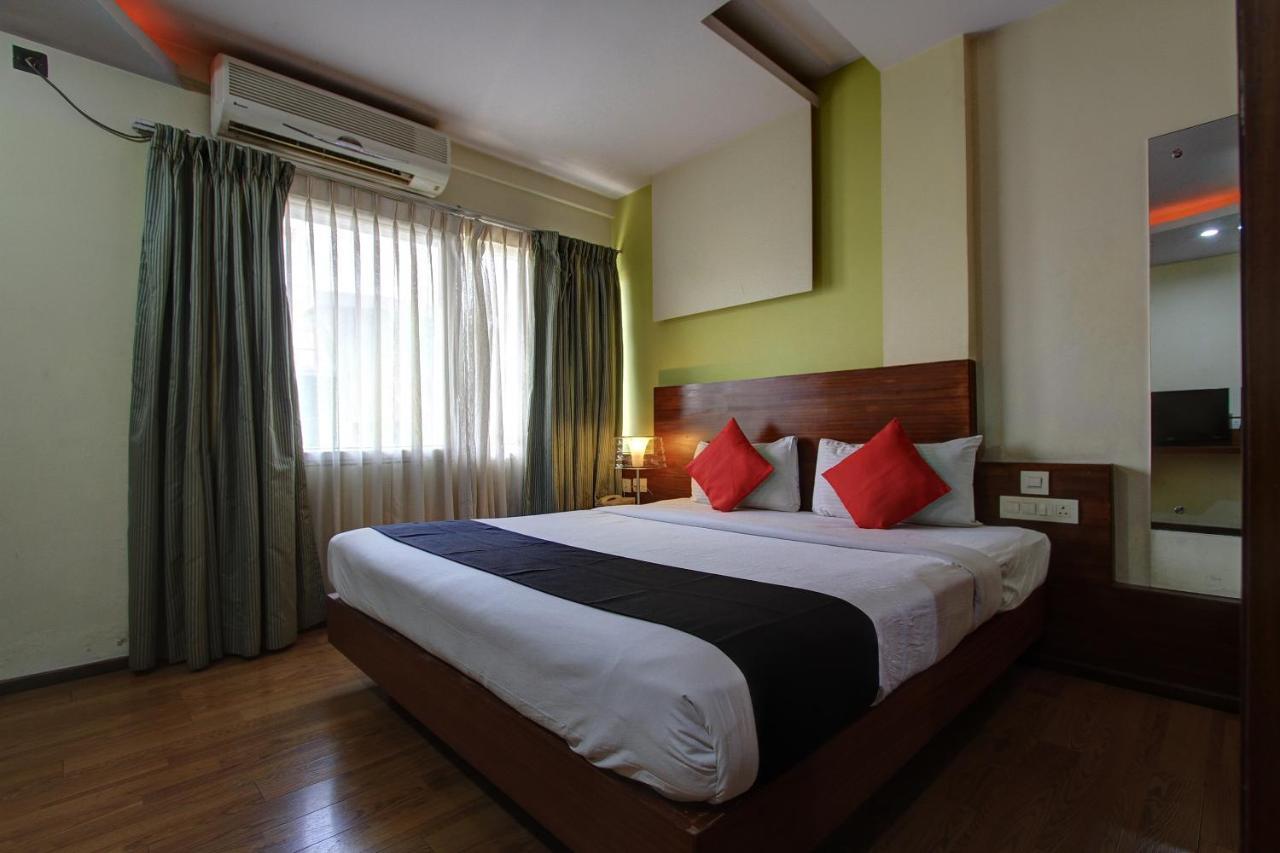 โอโย 72404 ไนดู พาเลซ Hotel บังกาลอร์ ภายนอก รูปภาพ